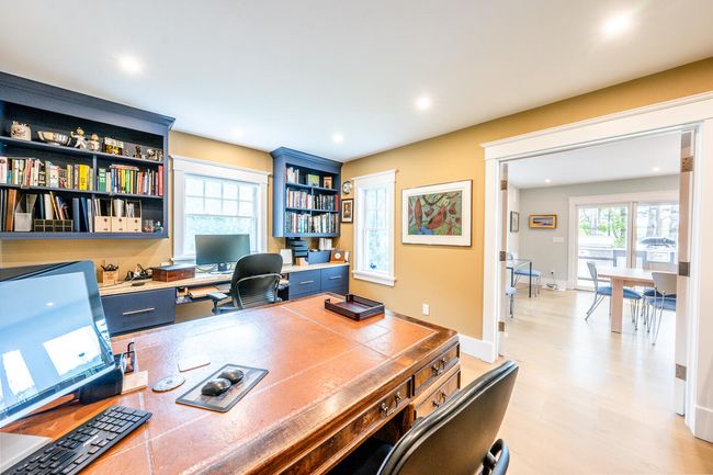 Office/Den | Image 14