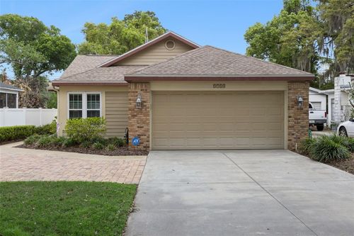2713 Eastern Pkwy, WINTER PARK, FL, 32789-6601 | Card Image