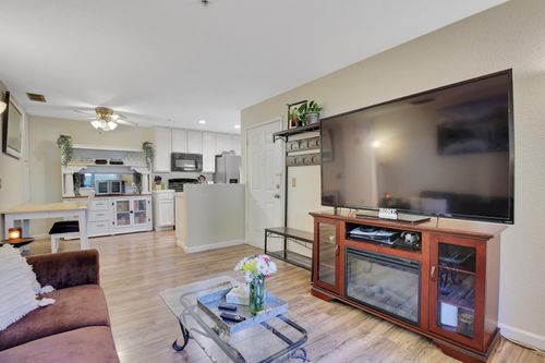 unit-1195-8020 Walerga Rd, Antelope, CA, 95843-5779 | Card Image