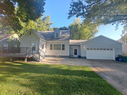 202 Northern Ave E, Hollandale, MN, 56045-4427 | Card Image