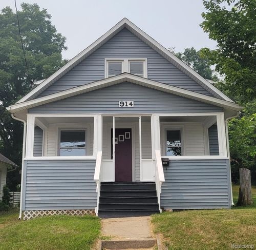 914 Middle St, Lansing, MI, 48915-1020 | Card Image