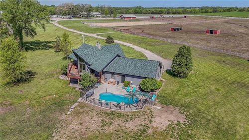7325 Sw 93rd St, Wakarusa, KS, 66546-9244 | Card Image