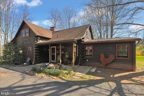 5053 Lakewood Dr, MOHNTON, PA, 19540-8383 | Card Image