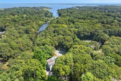 12 Lakewood Ln, Quogue, NY, 11959 | Card Image