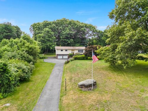 5 Gardineer Rd, Putnam Valley, NY, 10579-3424 | Card Image