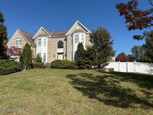 304 Dartmouth Way, Freehold, NJ, 07728-5372 | Card Image