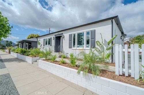 1141 N Lima St, Burbank, CA, 91505 | Card Image