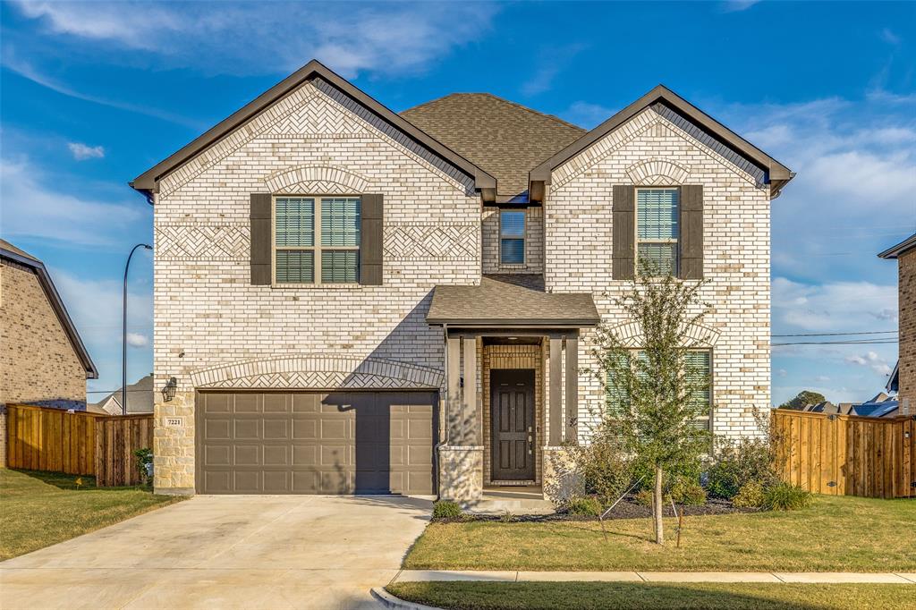 Rustic Rock Rd, Arlington, TX 76001