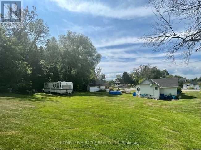 1-AND-2 - 211 Dunnette Landing Rd, House other with 9 bedrooms, 2 bathrooms and 10 parking in Roseneath ON | Image 4