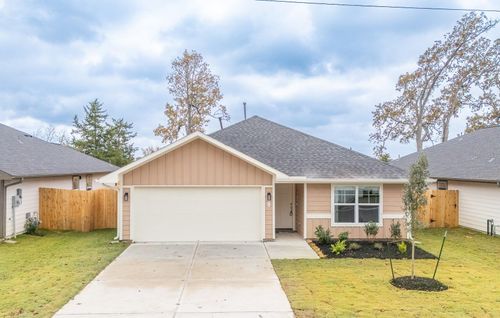 819 Roosevelt St, Navasota, TX, 77868 | Card Image