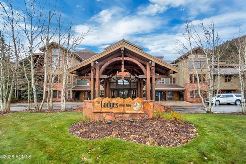 b218220-2900 E Deer Valley Drive, Park City, UT, 84060 | Card Image