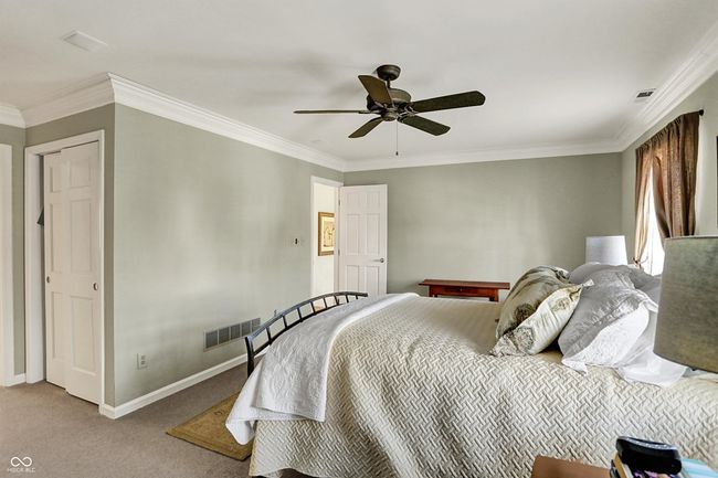 13587 Kensington Pl, Townhouse with 2 bedrooms, 3 bathrooms and null parking in Carmel IN | Image 46