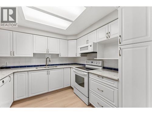 104-1965 Durnin Rd, Kelowna, BC, V1X7K6 | Card Image