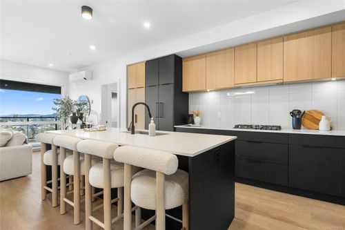 116-2341 Bear Mountain Pky, Langford, BC, V9B6V1 | Card Image