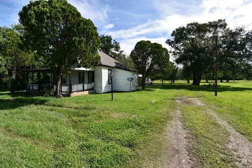 8421 Altimore Rd, Needville, TX, 77461-7816 | Card Image