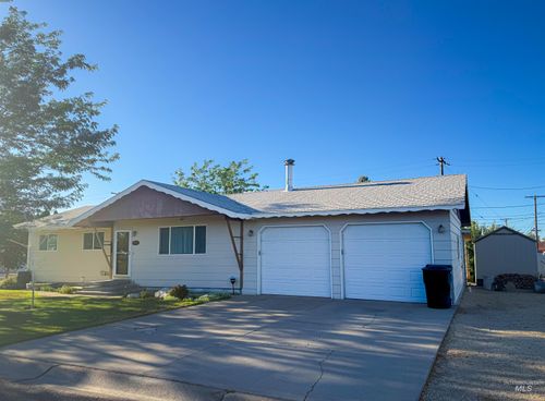 300 Dennis Dr., Burley, ID, 83318 | Card Image