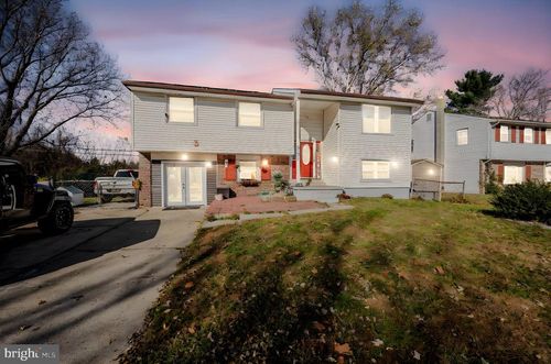 809 Bacon Ave, DOVER, DE, 19901-2570 | Card Image