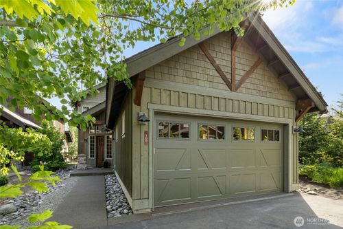 300 Sweet Shop Ln, Cle Elum, WA, 98922-8724 | Card Image