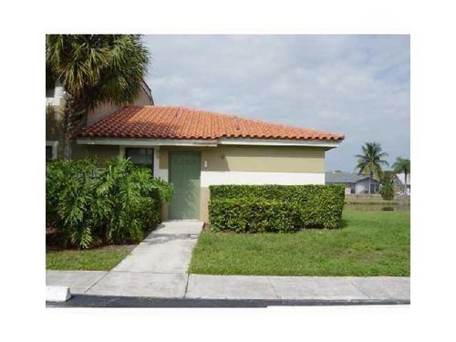 9951-9951 Nob Hill Pl, Sunrise, FL, 33351-4643 | Card Image