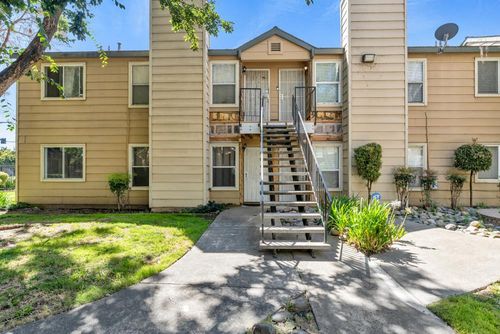 apt-13-8208 Center Pkwy, Sacramento, CA, 95823-5390 | Card Image