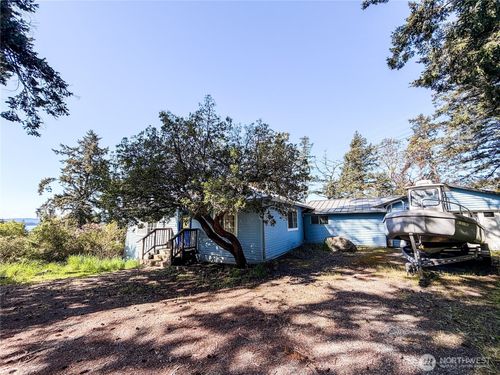 4622 Deer Harbor Rd, Eastsound, WA, 98245-5398 | Card Image