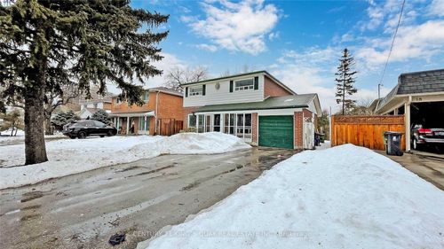 16 Kingslake Rd, North York, ON, M2J3C9 | Card Image