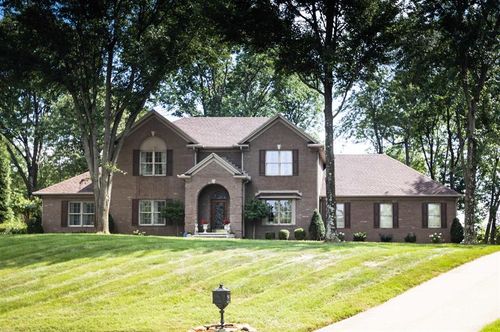 1400 Heritage Cv, Owensboro, KY, 42303-7605 | Card Image