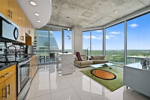 apt-3602-360 Nueces St, Austin, TX, 78701-4276 | Card Image