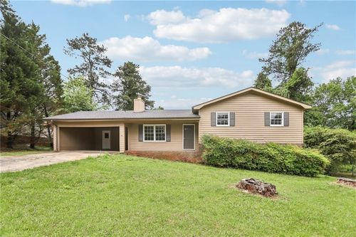 6041 Ridge Way, Douglasville, GA, 30135-3733 | Card Image