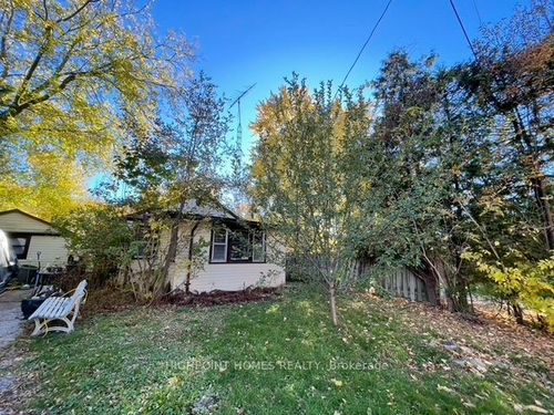 257 Cedarholme Ave, Keswick, ON, L4P2W5 | Card Image