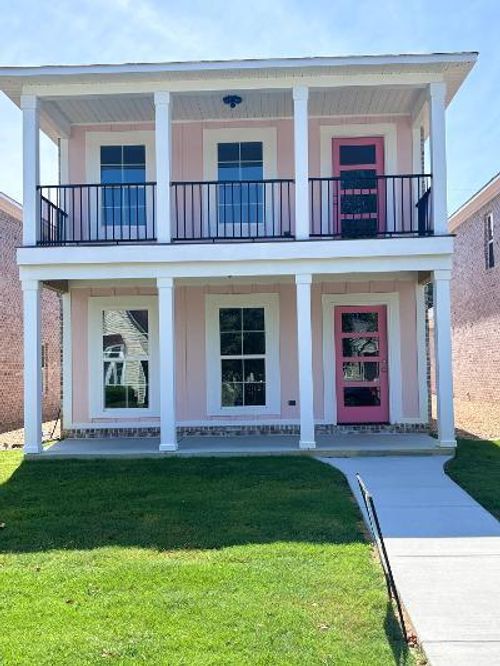 212 3rd St S, Amory, MS, 38821-4207 | Card Image