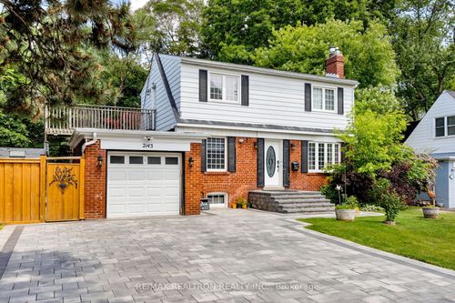 2143 Russett Rd, Mississauga, ON, L4Y1C2 | Card Image