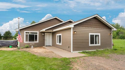 22435 Cedar Creek Rd, Pine City, MN, 55063-5831 | Card Image