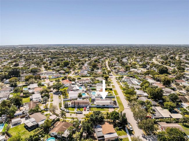 19820 Kingston Dr, House other with 4 bedrooms, 3 bathrooms and null parking in Cutler Bay FL | Image 33