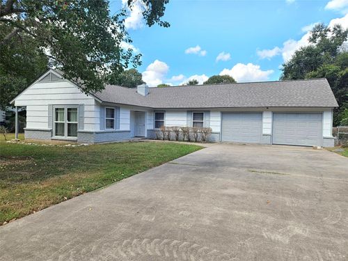 14906 Quaking Aspen Dr, Tomball, TX, 77377-3833 | Card Image