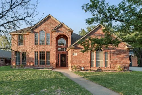 119 Greenhill Trl S, Trophy Club, TX, 76262-5608 | Card Image