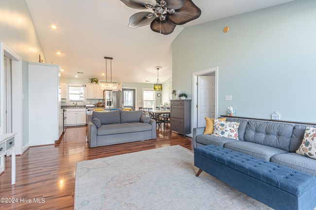 7315 Archers Creek Dr, House other with 4 bedrooms, 3 bathrooms and null parking in Emerald Isle NC | Image 31