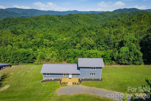 822 Windy Mountain Rd, Deep Gap, NC, 28618 | Card Image