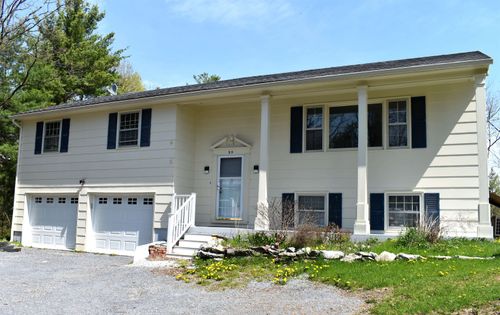 95 Seminary Street Ext, Middlebury, VT, 05753-1257 | Card Image