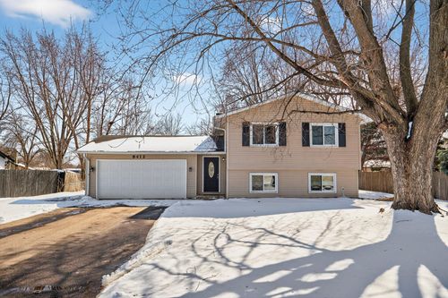8412 Sumter Circle N, Brooklyn Park, MN, 55445 | Card Image