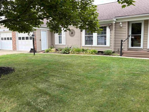 5288 Vineyard Ln, Flushing, MI, 48433-2438 | Card Image