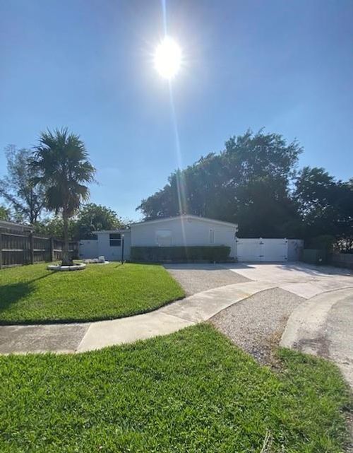 10666 S 228th Ln, Boca Raton, FL, 33428-5757 | Card Image