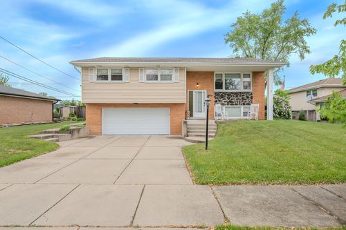 8106 W 89th Pl, Hickory Hills, IL, 60457-1458 | Card Image