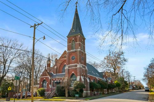 1500 Center St, Little Rock, AR, 72202-4972 | Card Image
