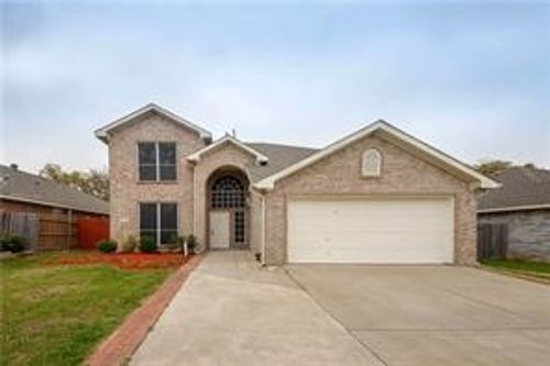 3348 Autumn View Drive, Grand Prairie, TX, 75050 | Card Image