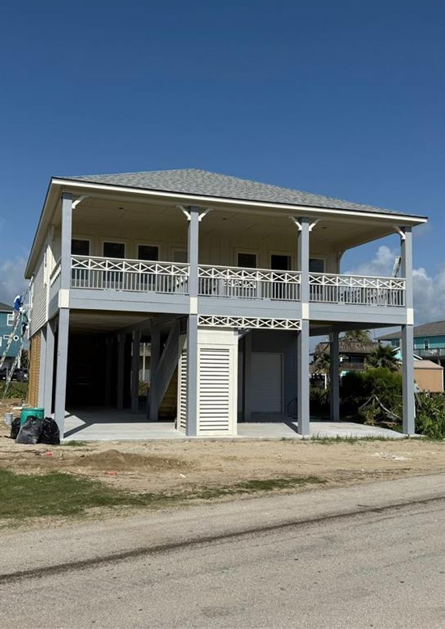 867 Bavers Ln, House other with 4 bedrooms, 3 bathrooms and 1 parking in Crystal Beach TX | Image 7