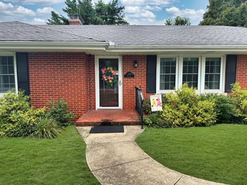 1103 Ruffini St, Danville, KY, 40422-1740 | Card Image