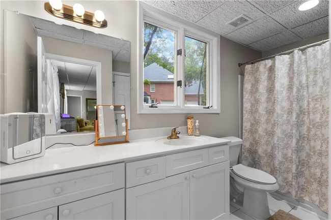 630 Buttercup Trce, House other with 7 bedrooms, 5 bathrooms and null parking in Alpharetta GA | Image 56