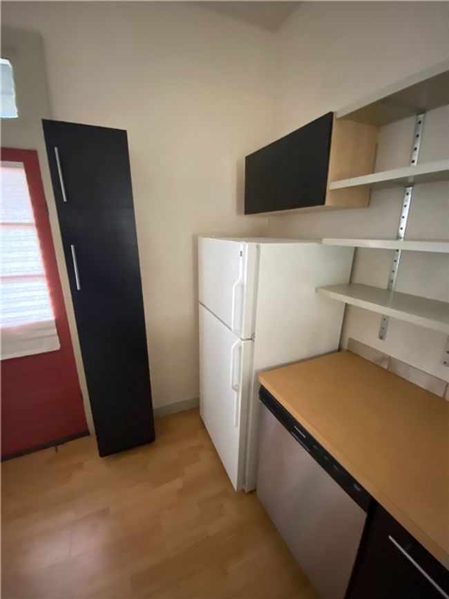 APT-1 - 5229 Gertrude St, Condo with 1 bedrooms, 1 bathrooms and null parking in Hazelwood PA | Image 10