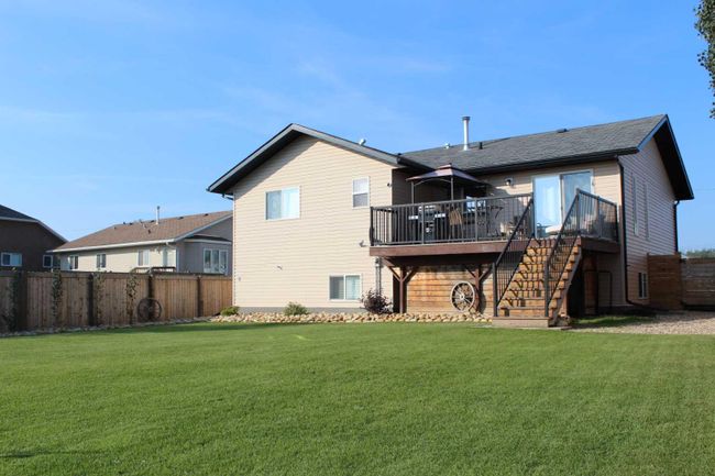 511 3rd Street, Home with 5 bedrooms, 3 bathrooms and 5 parking in Manning AB | Image 7